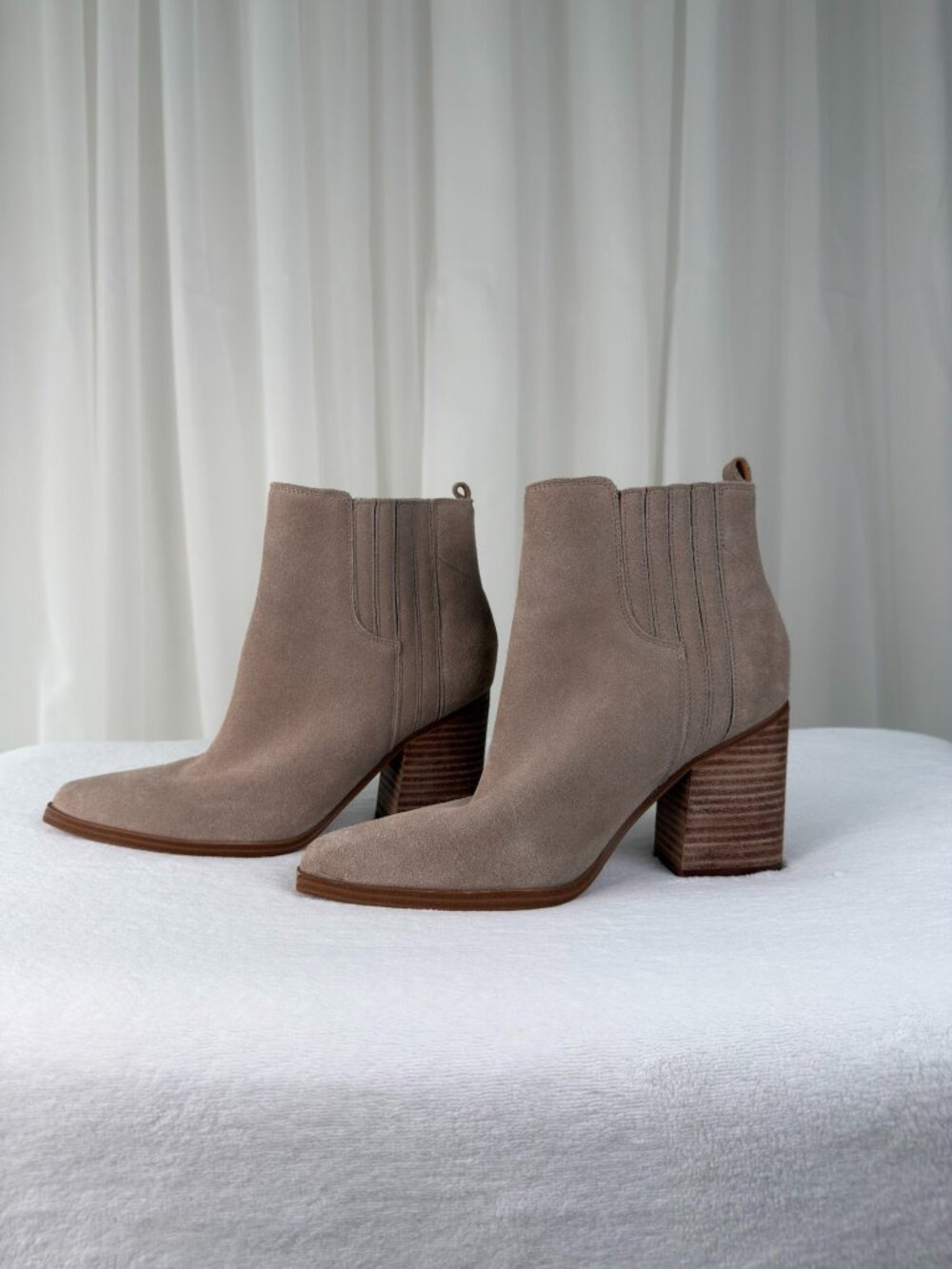 Marc Fisher LTD Ulani Suede Pointed Toe Bootie Womens Taupe 8.5 Block Heel